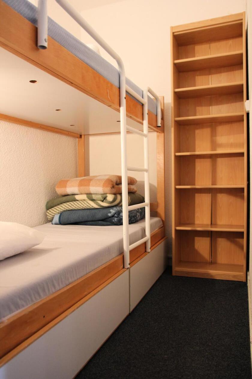 Schuss - Location: Pour 5 Personnes Dans Un Quartier Calme Mae-9036 *