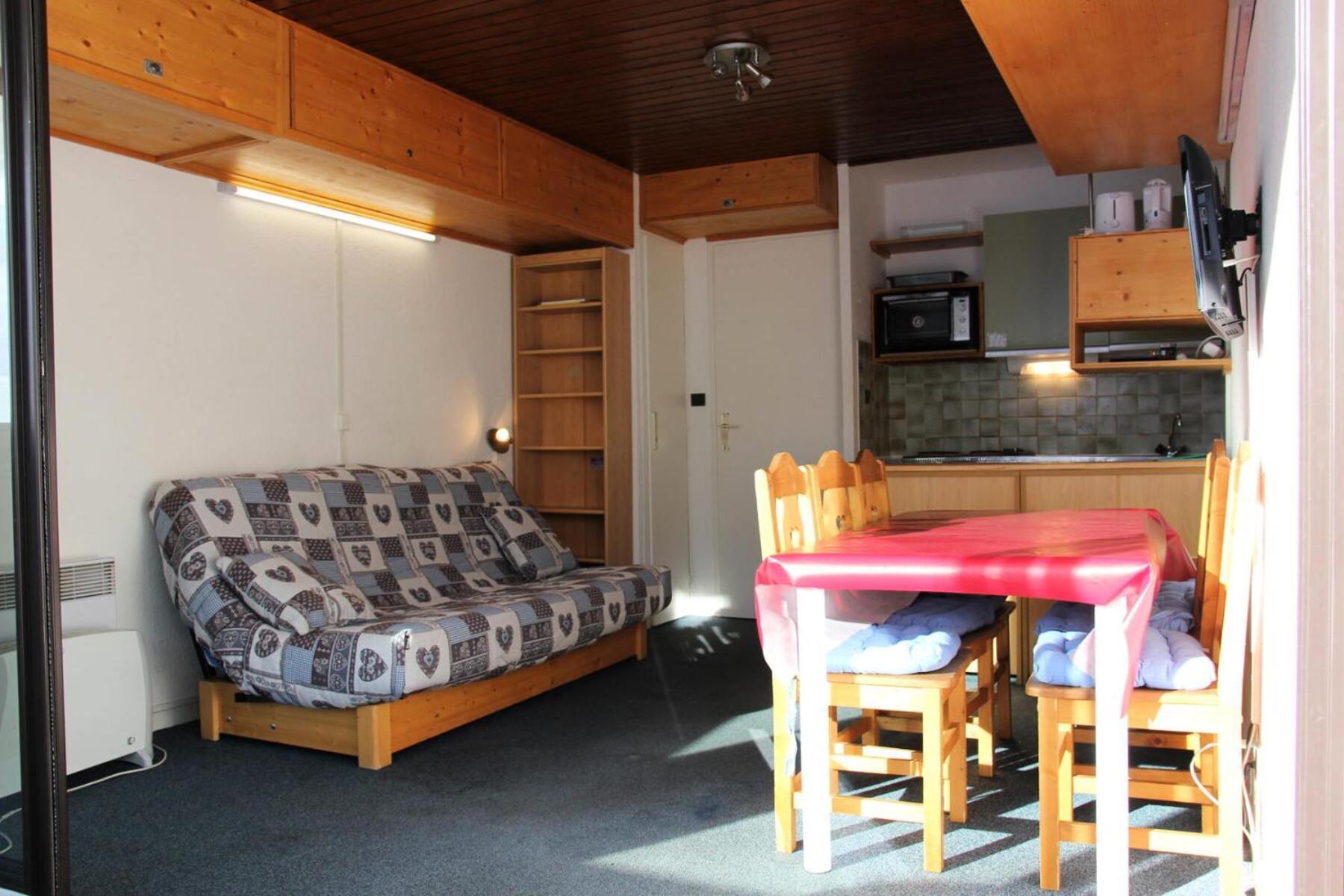 Schuss - Location: Pour 5 Personnes Dans Un Quartier Calme Mae-9036 *